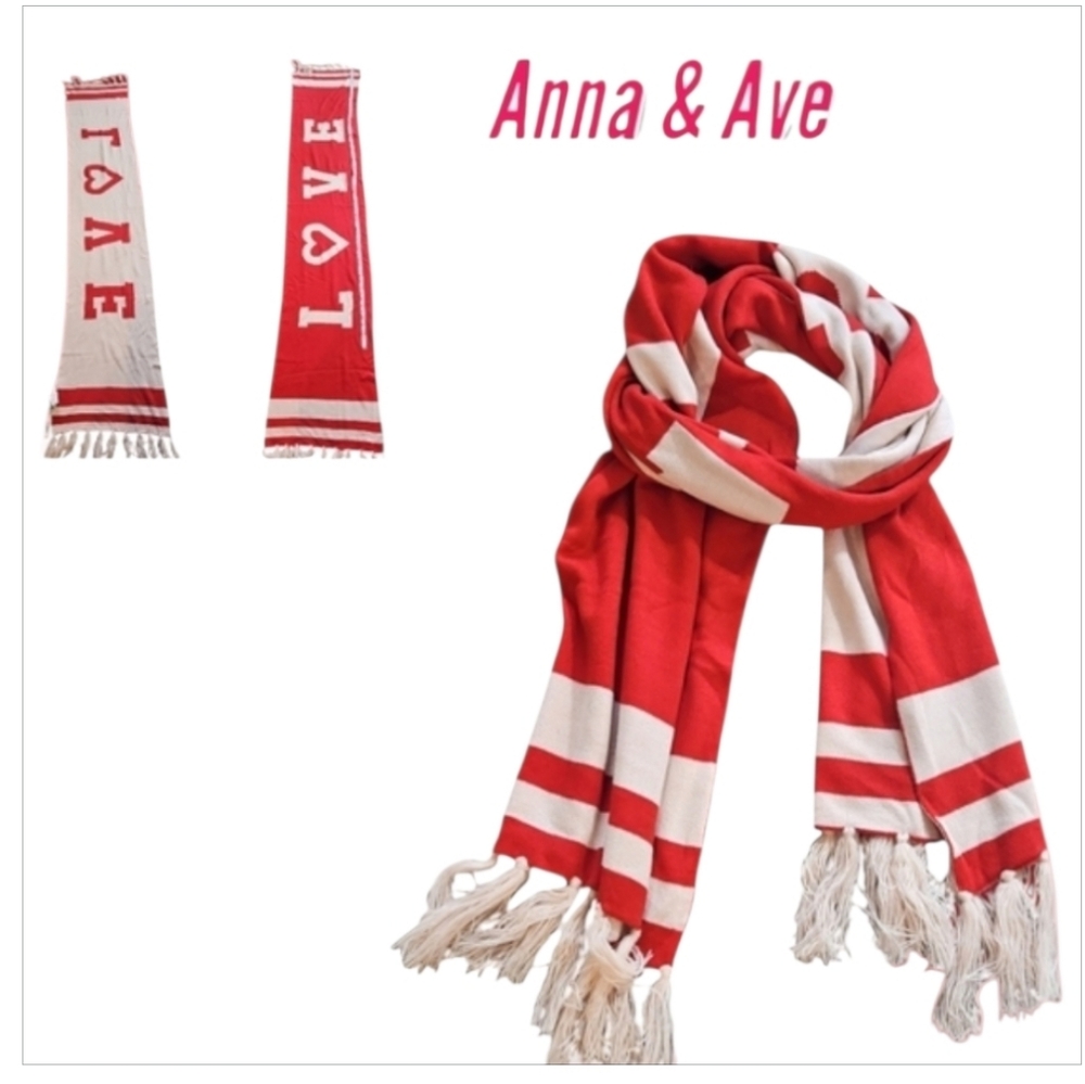 NWT Anna & Ava Scarf Cozy Warm Heart Oblong Red